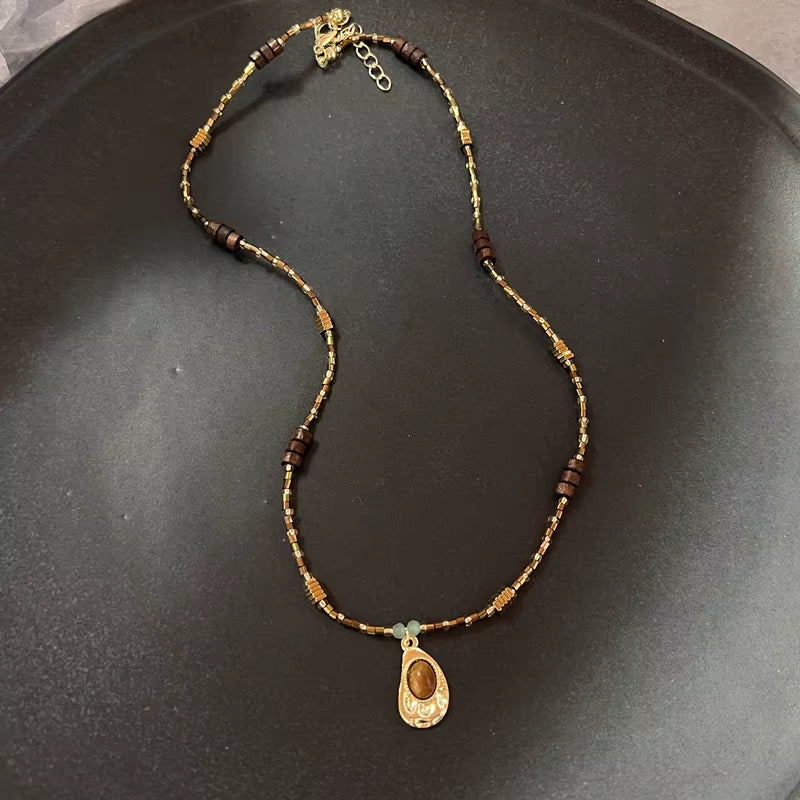 Stone Pendant Necklaces