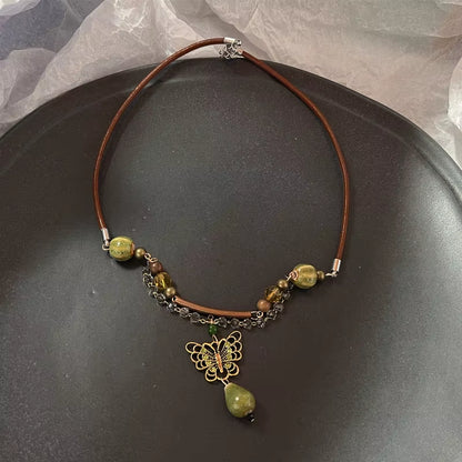Stone Pendant Necklaces 